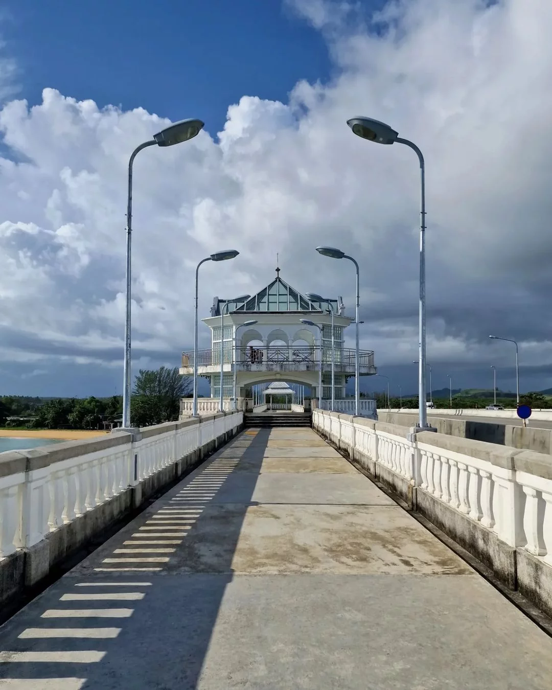 Као Лак + купание со слоном