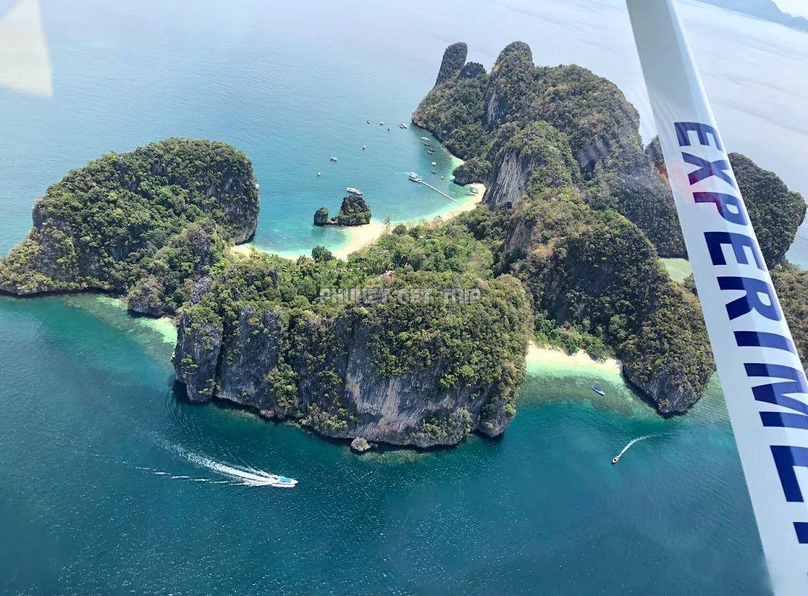 Полет на самолете над Пхукетом и островами